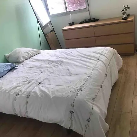 Superbe En Duplex Lumineux A *